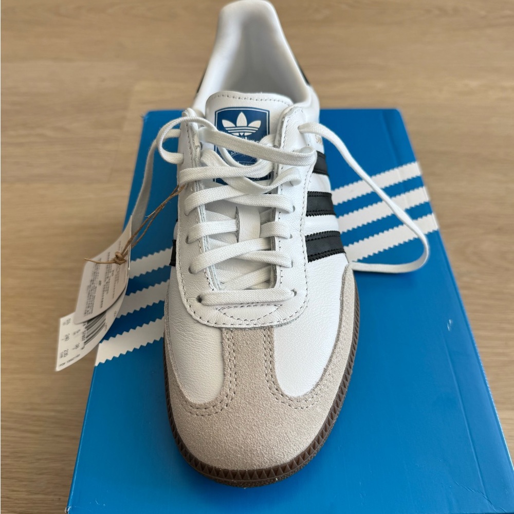 Adidas Samba White/Black Sz 5.5 NWT